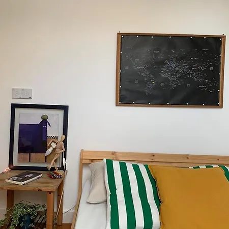 Homestay Com Banheiro Privativo No Chiado *